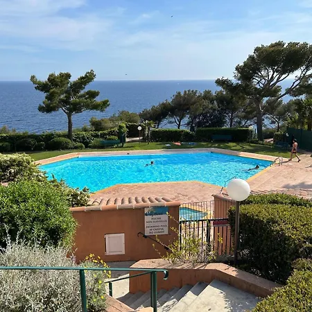 With Terrace, Sea View, Swimming-pool & Sunset * سانت-ماندرييه-سور-مير